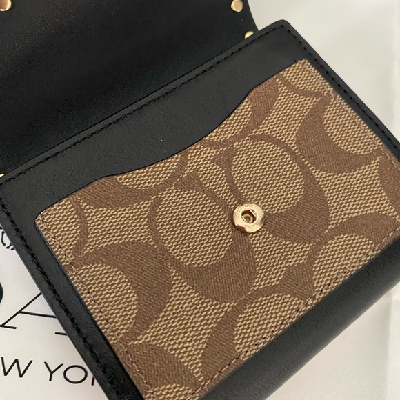 Coach Kleo backpack with matching wallet - Picture 9 of 11